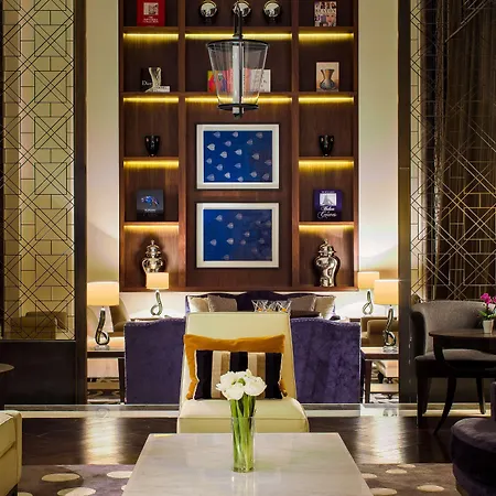 Hotel Hilton Bomonti 5*