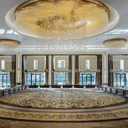 Hilton Bomonti Otel İstanbul
