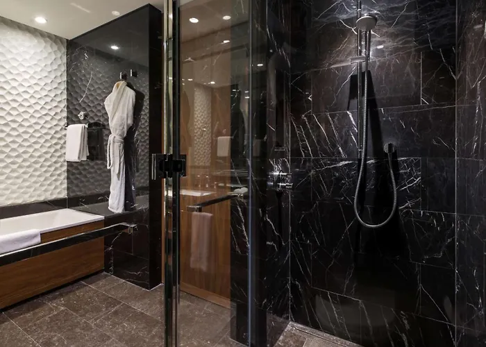 호텔 힐튼 보몬티 5*