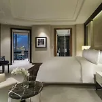 Hilton Bomonti Hotel 5*