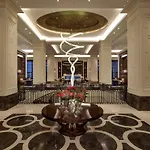 Hotel Hilton Bomonti 5*