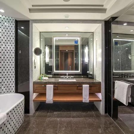 Hilton Bomonti Hotell