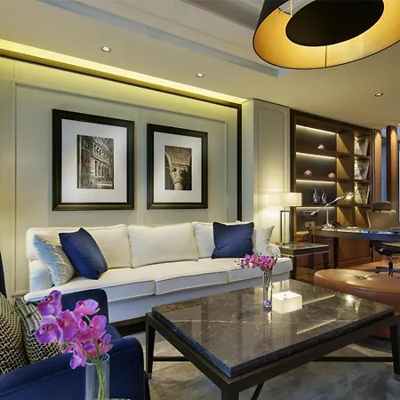 Hilton Bomonti 5*