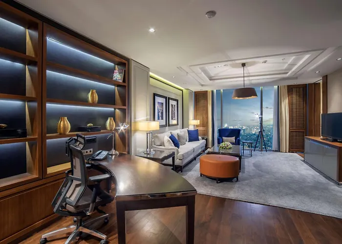 Hilton Bomonti מלון 5*