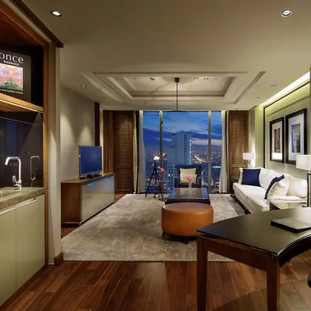 Hilton Bomonti 5* Стамбул