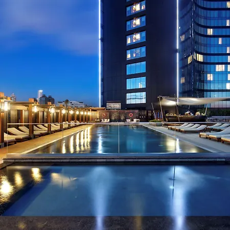 Hilton Bomonti מלון 5*