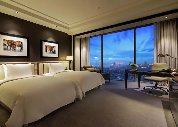 Отель Hilton Bomonti 5*