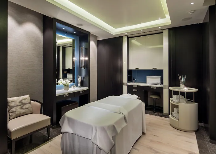 Отель Hilton Bomonti