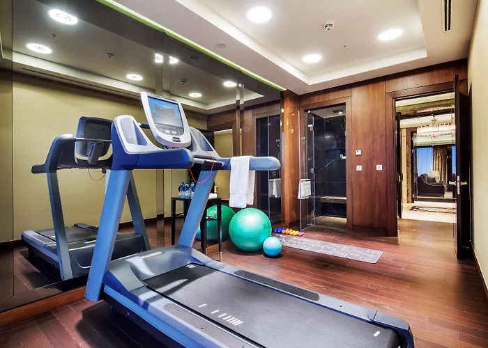 Hilton Bomonti Отель