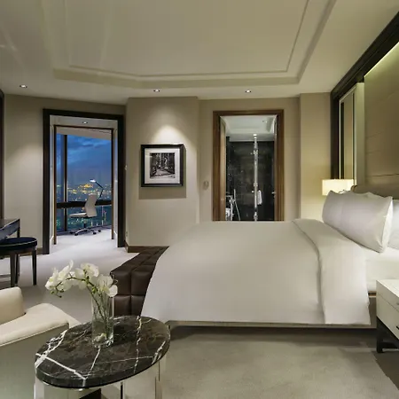 Hilton Bomonti Hotel 5*